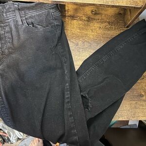 Old Navy Black Skinny Jeans with factory Distressing size 8